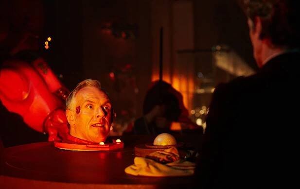 Pán času - The Husbands of River Song - Z filmu - Greg Davies