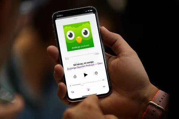 Duolingo Podcast Logo Cover Johnson Banks