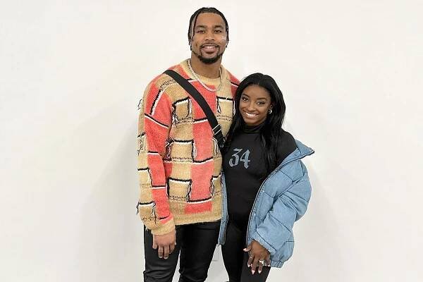 Simone Biles and Husband Jonathan Owens Take a Trip with Their Dogs: 'My Boys in San Fran'