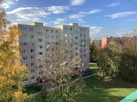 Prodej družstevního bytu 2+1 s balkonem na ul. Dlouhá třída v Havířově, 2 180 000 Kč