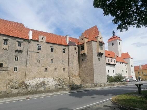 OBRAZEM: Hrad nad Otavou láká turisty. Prohlédněte si ho také z výšky