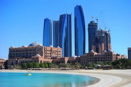Emirates Palace Beach — attraction Abu Dhabi. Hotels near the attraction. Description, coordinates, photos, location of