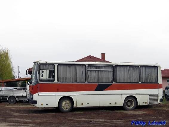 Ikarus 211 - Fülöp László honlapja
