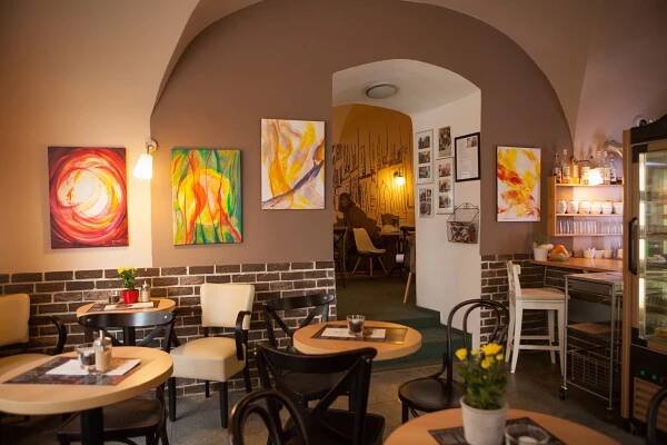 KAVÁRNA - BISTRO Cafe PapáTo Rokycany - SPOLECNA-REKLAMA.cz