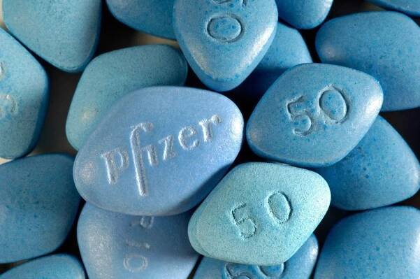 Není viagra ani tablety na úporný průjem. Lékárníci bědují: Chybí přes 100 léků