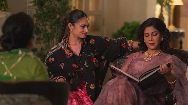 Kavya Trehan, Sakshi Tanwar - Královská láska - Z filmu