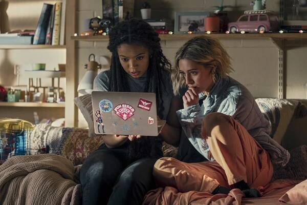 Gen V - Godolkinova univerzita - Z filmu - Jaz Sinclair, Lizze Broadway