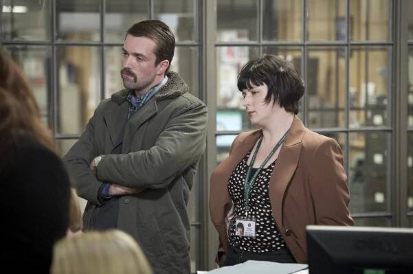 Pád - Vilnost a víno - Z filmu - Emmett J. Scanlan, Siobhán McSweeney