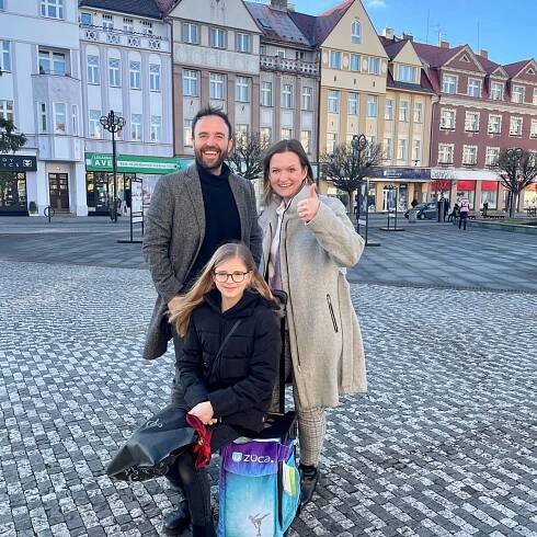 Marta Jandová rozdávala dárky dětem ve školce