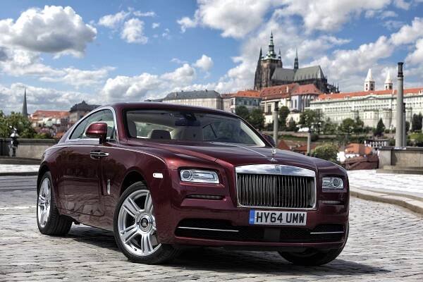 Rolls-Royce Motor Cars Prague je nejlepším světovým dealerem v rámci servisu a poprodejních služeb