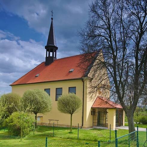 Soubor:Kaple svatého Antonína, Koválovice u Tištína, Koválovice-Osíčany, okres Prostějov (03).jpg – Wikipedie