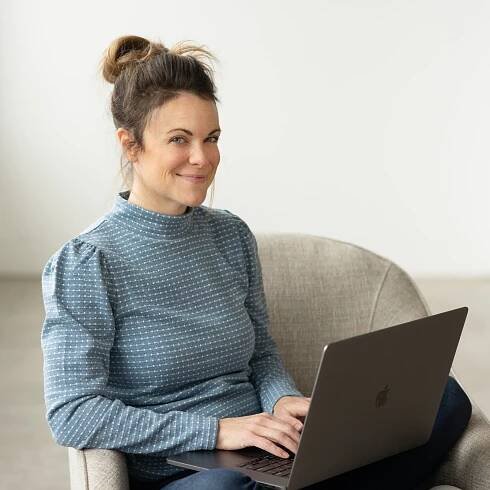 Boston's best family portrait and lifestyle brand photographer, how to get in touch — Emily O'Brien Photography