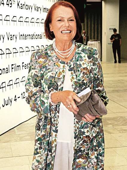 Iva Janžurová uzavřela po karanténě: “Uvědomila si totiž, že vůbec neumí využít volný čas k odpočinku” - Zivot