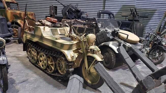 Kettenkrad Half-track - Sd.Kfz.2 5