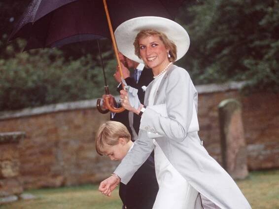 Princess Diana biographer Andrew Morton reveals attempted blackmail by leading photographer
