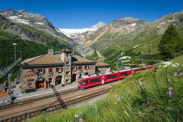 Panoramata, jaká hned tak neuvidíte. Engadin, nám nejbližší Švýcarsko