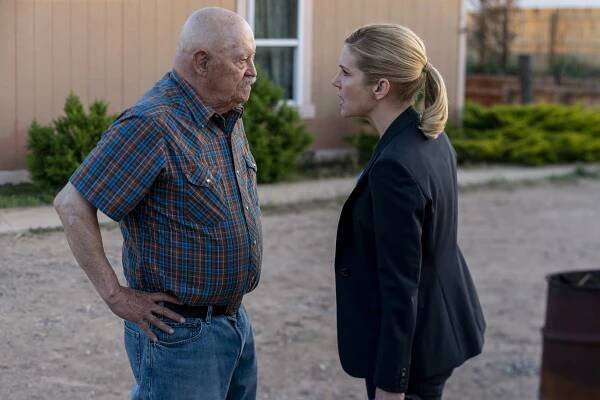 Barry Corbin, Rhea Seehorn - Volejte Saulovi - Ten správnej člověk - Z filmu