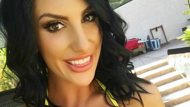 Po smrti pornohvězdy sdílejí další herečky šokující příklady zneužívání! Co nejhoršího jim lidé píšou?