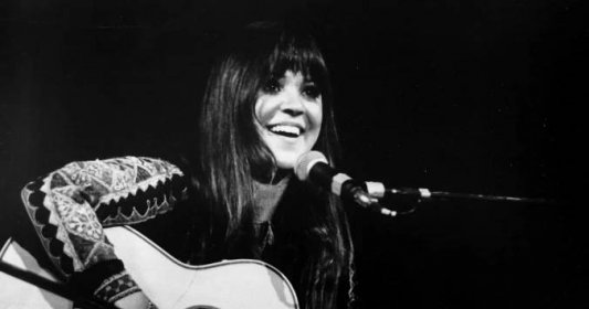 Odešla Melanie, autorka melodie hitu Kam zmizel ten starý song, která „rozsvítila“ Woodstock