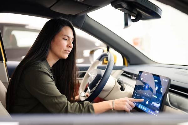ellectric — '5+1' with Alejandra Cruz – Logistics Manager Europe at Aiways