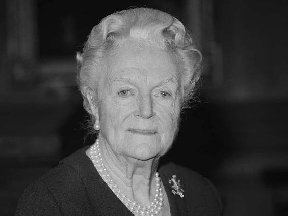 Biography of Clementine Churchill, Britain's First Lady