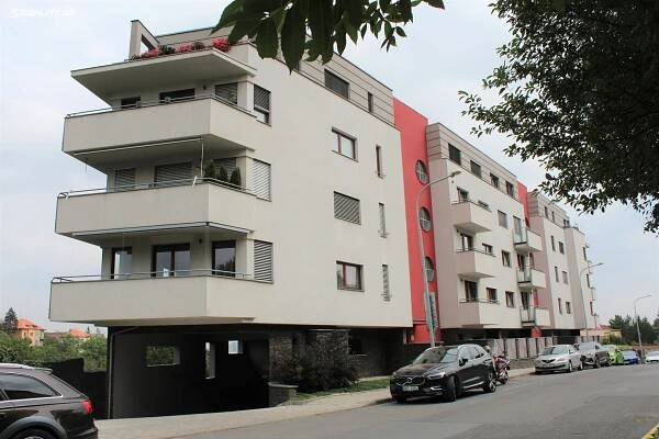 Prodej Byt 1+kk, U Dívčích hradů, Praha 5 - Smíchov