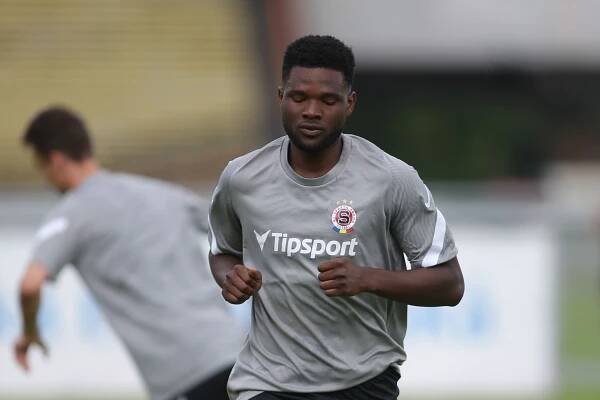Útočník Tetteh definitivně opustil Letnou. Dres Sparty vyměnil za turecký Malatyaspor