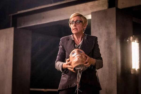 Julie Hesmondhalgh - Pán času - Kerblam! - Z filmu