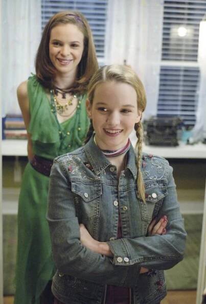 Čti a plač - Z filmu - Danielle Panabaker, Kay Panabaker