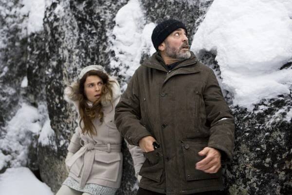 Američan - Z filmu - Irina Björklund, George Clooney