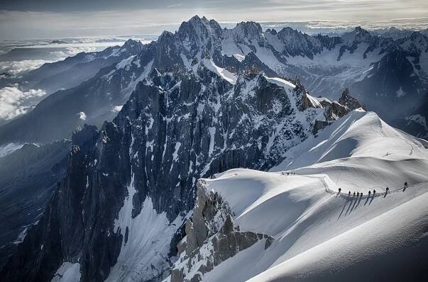 Skiing & Snowboarding the Alps