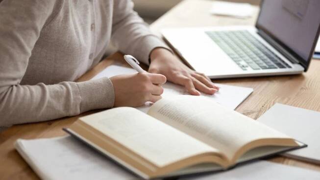 Christopher Hitchens, an American journalist, one famously claimed that “everyone has book inside them.” Do you and, if so, what are you going to do about it? Source: Getty Images. 