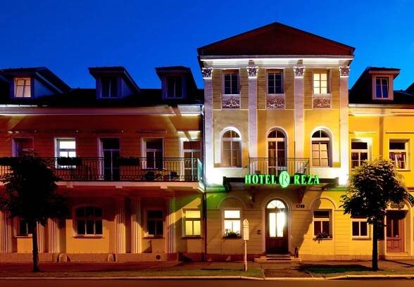 Nezávazná poptávka - Hotel Reza
