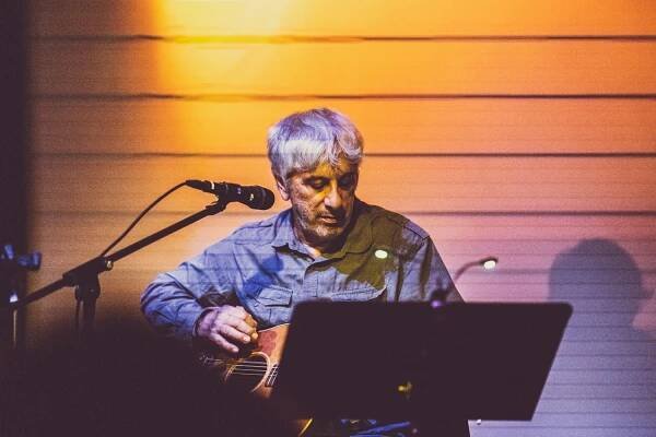 Lee Ranaldo, 29.8.2022, Punctum, Praha | Hudební server FMZine.cz
