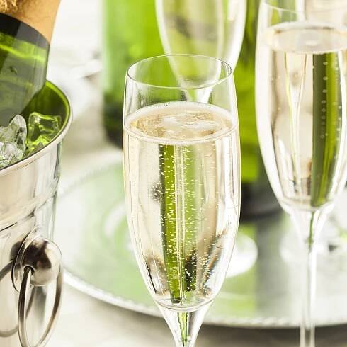 Drinks & Cocktails with Champagne - Absolut Drinks