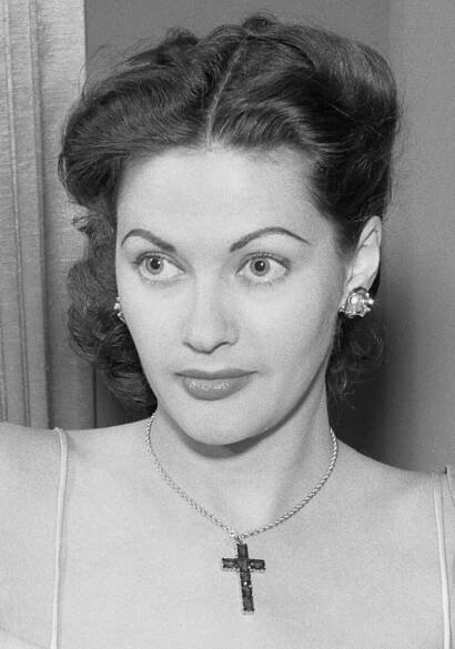 Yvonne De Carlo