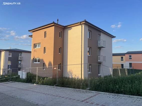Prodej bytu 2+kk 55 m², Úvalská, Nehvizdy