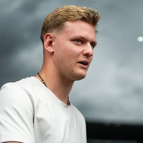 Formel 1: „Warum sollte er helfen können?“ – Ecclestone zweifelt an Mick Schumacher