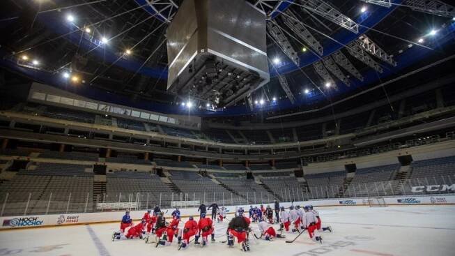 Přestavba O2 Areny? Nové sedačky i větší kostka. Na domácím MS oslaví dvacet let