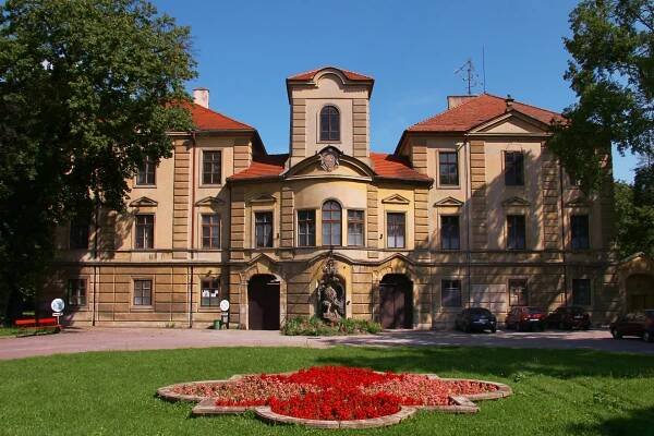 Město Lázně Bělohrad