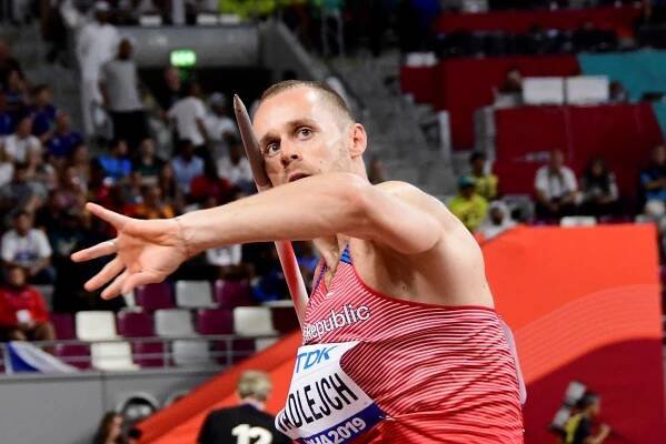 Jakub Vadlejch skončil na MS v oštěpu pátý, a tak se česká výprava vrací domů bez medaile