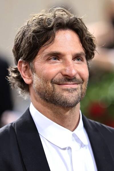 Bradley Cooper: Conducting Is the “Scariest Thing I’ve Ever Done”