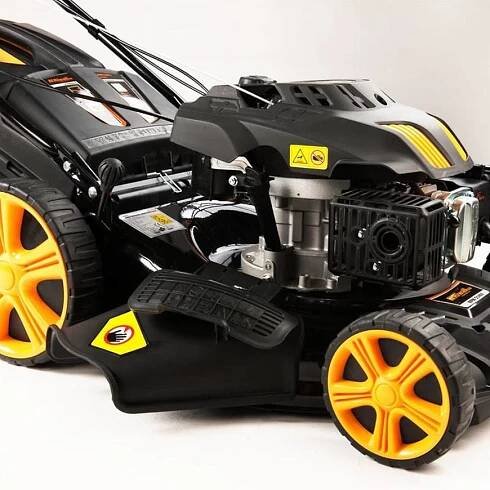 Benzinová sekačka 4v1 s pojezdem RIWALL PRO RPM 5135,3
