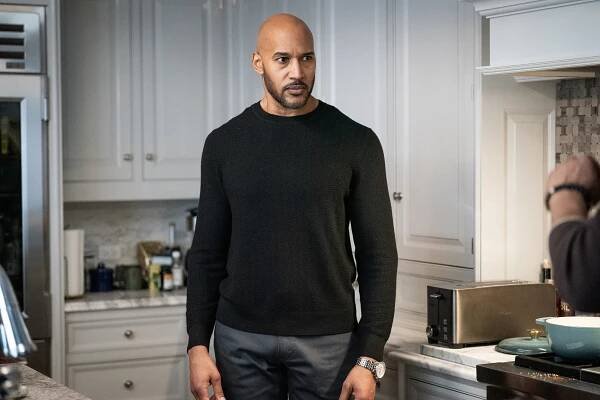 Císař z Ocean Parku - Chapter Four - Z filmu - Henry Simmons