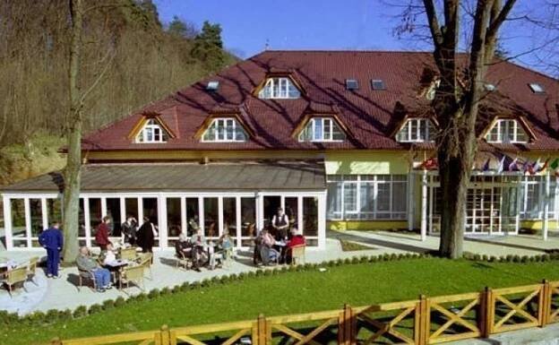 Trenčianské Teplice - PARKHOTEL NA BARAČKE