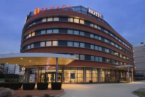 Poznejte rakouský Graz – památky i přírodu: hotel s jídlem a saunou, dítě do 6 let zdarma