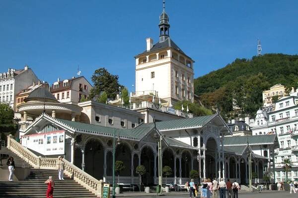 Karlovy Vary, Mariánské Lázně a Františkovy Lázně na Seznamu světového dědictví - ÚOP Loket