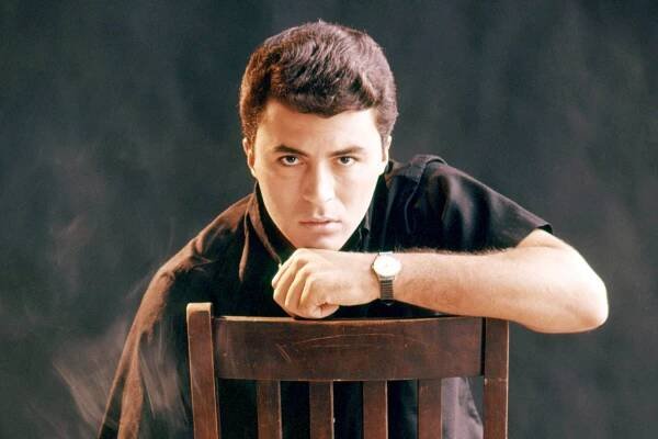 portrait of James Darren