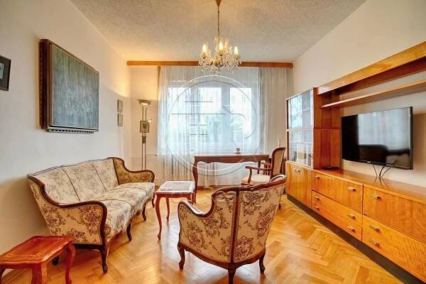 Prodej Byt 2+1, Husova, Nová Role, okres Karlovy Vary