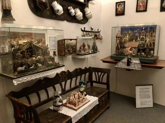 Muzeum betlémů Karlštejn - místo pro milovníky Vánoc - Rodina cestuje